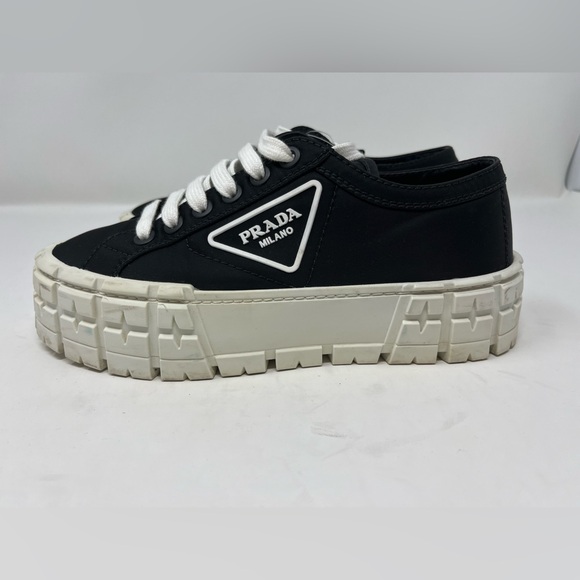 PRADA Double Wheel Re-Nylon gabardine Platform sneakers Black White size 37.5 - Picture 7 of 7